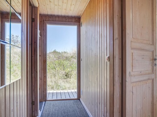 "Kirsten" - 800m from the sea by Interhome