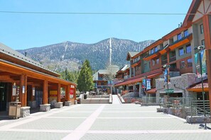 Exterior - Marriott's Timber Lodge - Ski-In & Ski-Out - Sleeps 8! (South Lake Tahoe)