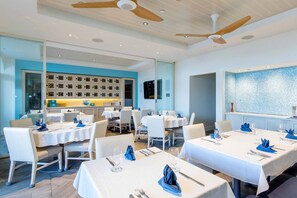 Dining - Luxurious 2 Bedroom in St Thomas - Family Friendly Resort! (Nazareth)