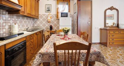 Holiday Home 'Casa Delle Ortensie' with Private Terrace, Private Garden and Wi-Fi