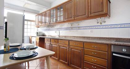 Appartement "A O - Aires" avec terrasse privée, balcon et Wi-Fi