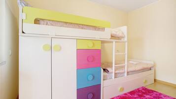 3 Schlafzimmer, Bügeleisen/Bügelbrett, kostenloses WLAN, Bettwäsche