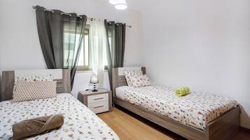 2 makuuhuonetta, ilmainen Wi-Fi, vuodevaatteet