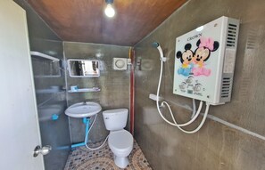 Tent - Fan | Baño | Amenidades de baño gratuitas 