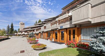 Holiday Apartment 'Ciel Bleu Pila' with Mountain View, Shared Garden & Balcony