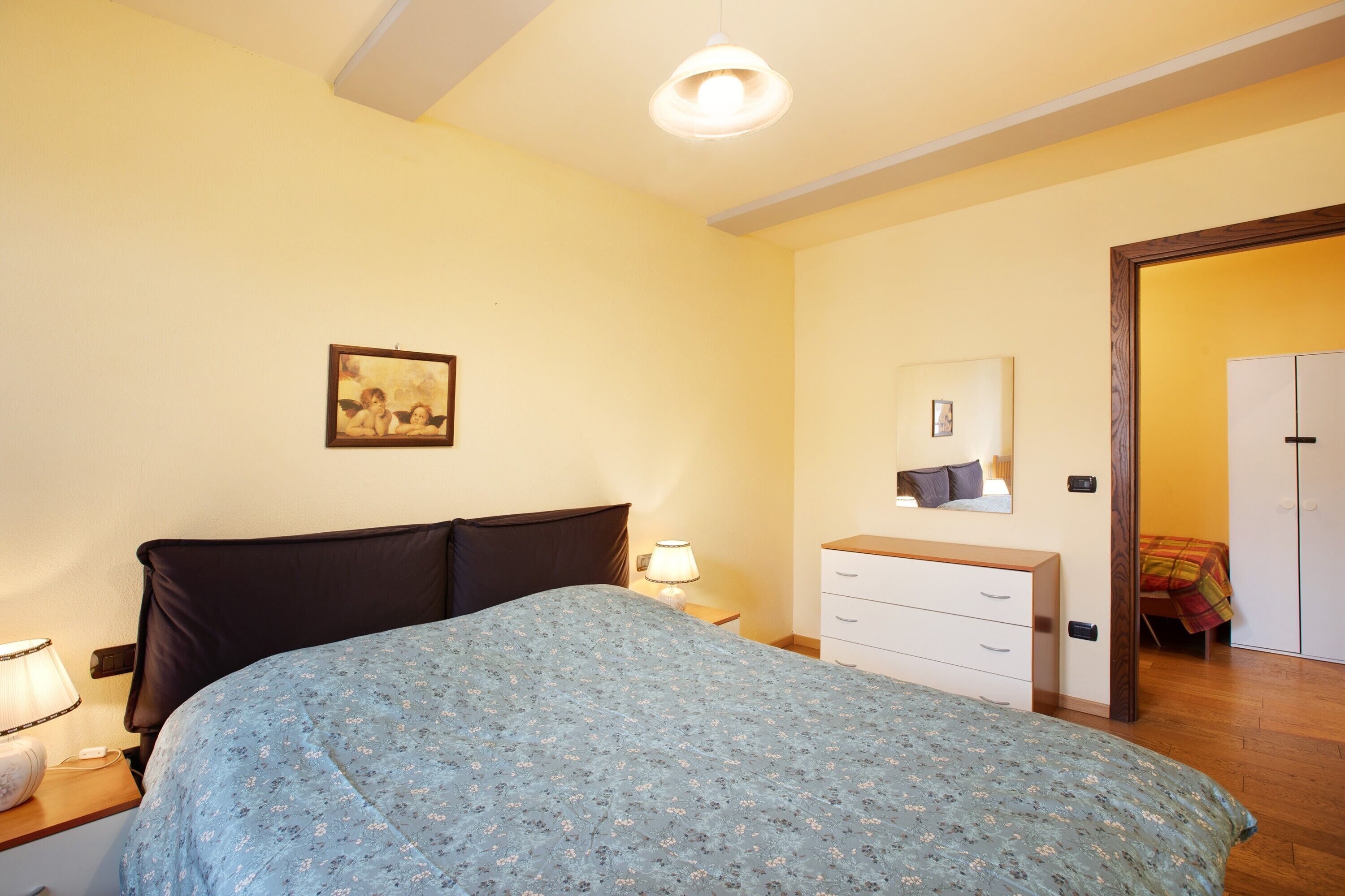 2 bedrooms, WiFi, bed sheets