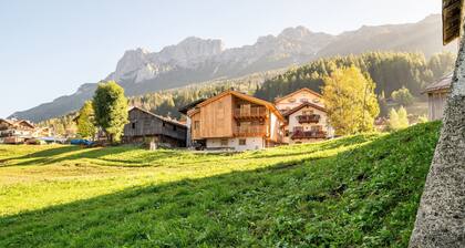 Holiday Apartment "Tobià De Pit" with Mountain View, Balcony & Wi-Fi