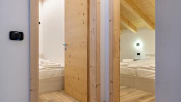 2 bedrooms, free WiFi, bed sheets