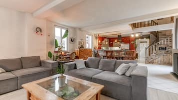 Fernseher, DVD-Player