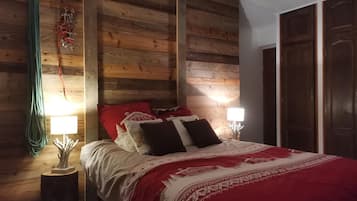 2 chambres, fer et planche Ă repasser, Wi-Fi gratuit, draps fournis