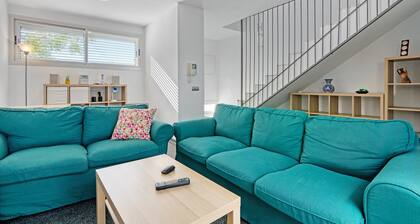 Holiday Home "Albalat Tarongers" with Private Terrace, Balcony & Wi-Fi