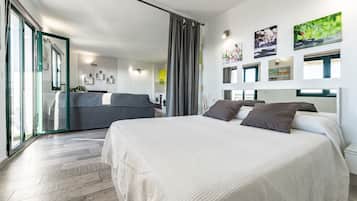 1 bedroom, free WiFi, bed sheets