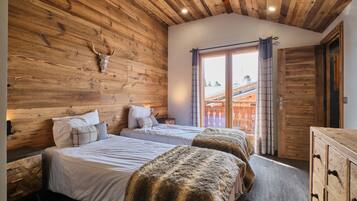 6 slaapkamers, een strijkplank/strijkijzer, gratis wifi, beddengoed