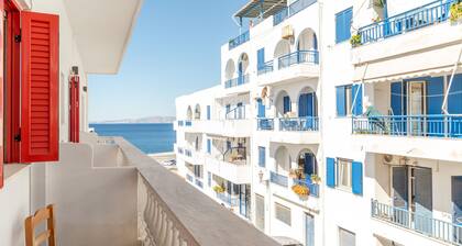 Appartement "Kleris 3 Tinos" avec vue sur la mer, Wi-Fi et climatisation