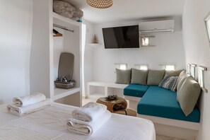 Fer et planche à repasser, Wi-Fi gratuit, draps fournis