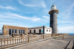 Outdoor dining - Vacation Home 'Casa Nostra' with Sea View, Terrace & Wi-Fi (Pájara)