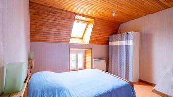 3 bedrooms