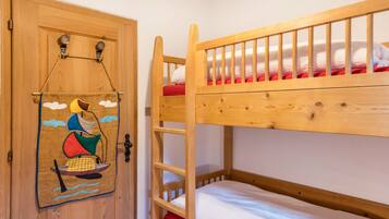 2 chambres, Wi-Fi gratuit, draps fournis