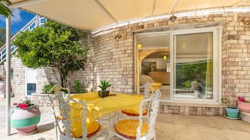 Restauration extérieure