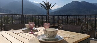 Villa 'Arbona Dalt' con vistas a la montaña, Wi-Fi y aire acondicionado