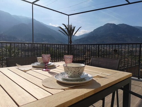 Villa 'Arbona Dalt' with Mountain View, Wi-Fi and Air Conditioning