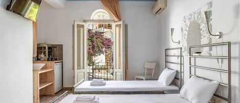 1 bedroom, free WiFi, bed sheets