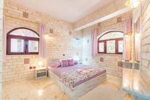 2 camere, ferro/asse da stiro, Wi-Fi gratuito, lenzuola