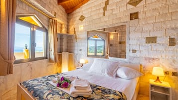 1 dormitorio, tabla de planchar con plancha, wifi gratis y ropa de cama