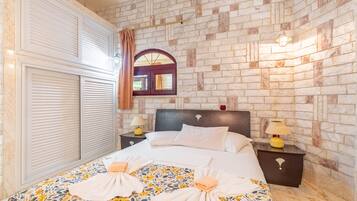 1 makuuhuone, silitysrauta/-lauta, ilmainen Wi-Fi, vuodevaatteet