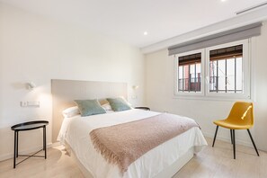 2 chambres, fer et planche à repasser, Wi-Fi gratuit, draps fournis