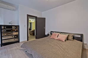 Departamento, 1 habitación, vista al jardín | Servicios de la habitación