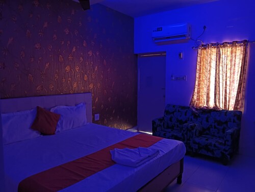 Goroomgo Bhabalaxmi Bhubaneswar