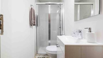 Hair dryer, towels