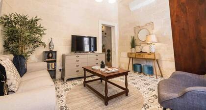 Cottonera Cara Guesthouse room name Kalkara 4
