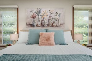 4 habitaciones, tabla de planchar con plancha, cuna de viaje y wifi 