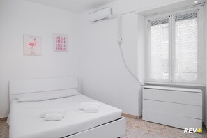 Basic Apartment - BB Plus Apartment Roma Tiburtina (Rome)