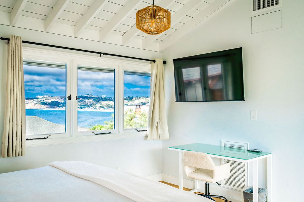 1 bedroom, desk, iron/ironing board, travel cot