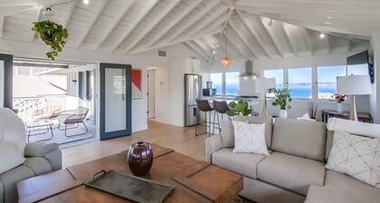 Blue Water View Condo in Prime Coastal Locale
