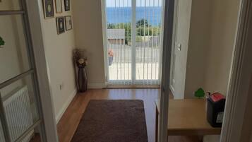 Leilighet, 3 soverom, terrasse, byutsikt | Gang