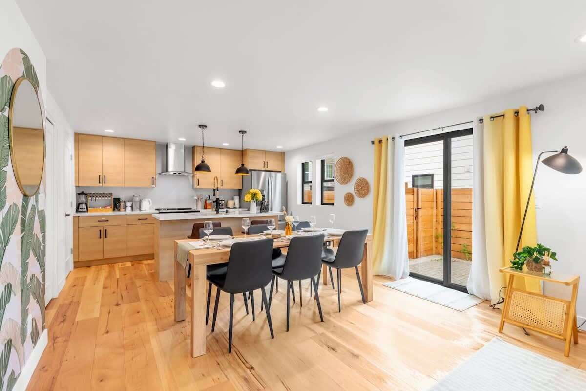 雪櫃、微波爐、焗爐、爐具