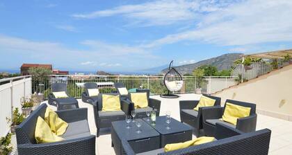 Lovely 3-bed House in Sorrento for Families