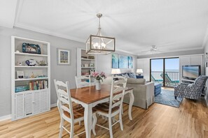 Smart TV, DVD player, books - 314 - Lovely 2/2 Oceanfront 3rd Floor (New Smyrna Beach)