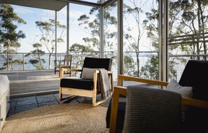 Interior - Baragoola Retreat - Luxury Waterfront Property in the Southern Tasmanian Bush (Sandford)