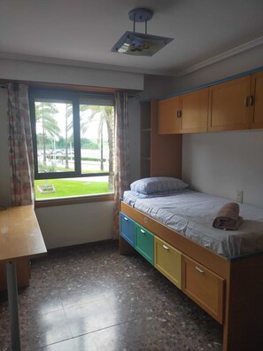 3 chambres, draps fournis
