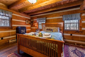 4 chambres, fer et planche à repasser, Wi-Fi gratuit, draps fournis