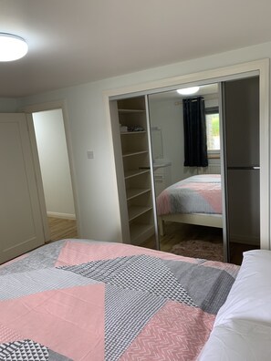 Apartment | 2 bedrooms, iron/ironing board, free WiFi, bed sheets - 2-bed Apartment in County Galway (Inverin)
