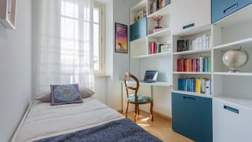 2 chambres, fer et planche Ă  repasser, Wi-Fi gratuit, draps fournis