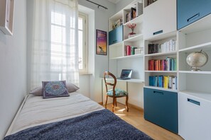 2 camere, ferro/asse da stiro, Wi-Fi gratuito, lenzuola