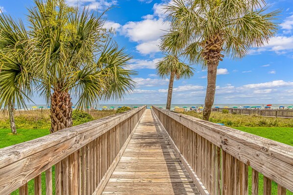 Property grounds - Ocean View Retreat with Private Balcony (Myrtle Beach)