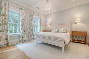 4 dormitorios, tabla de planchar con plancha, wifi gratis y ropa de cama